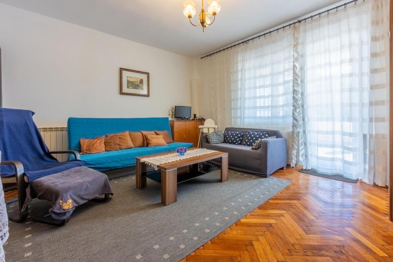 Apartments Star By The Sea Čižići Eksteriør billede