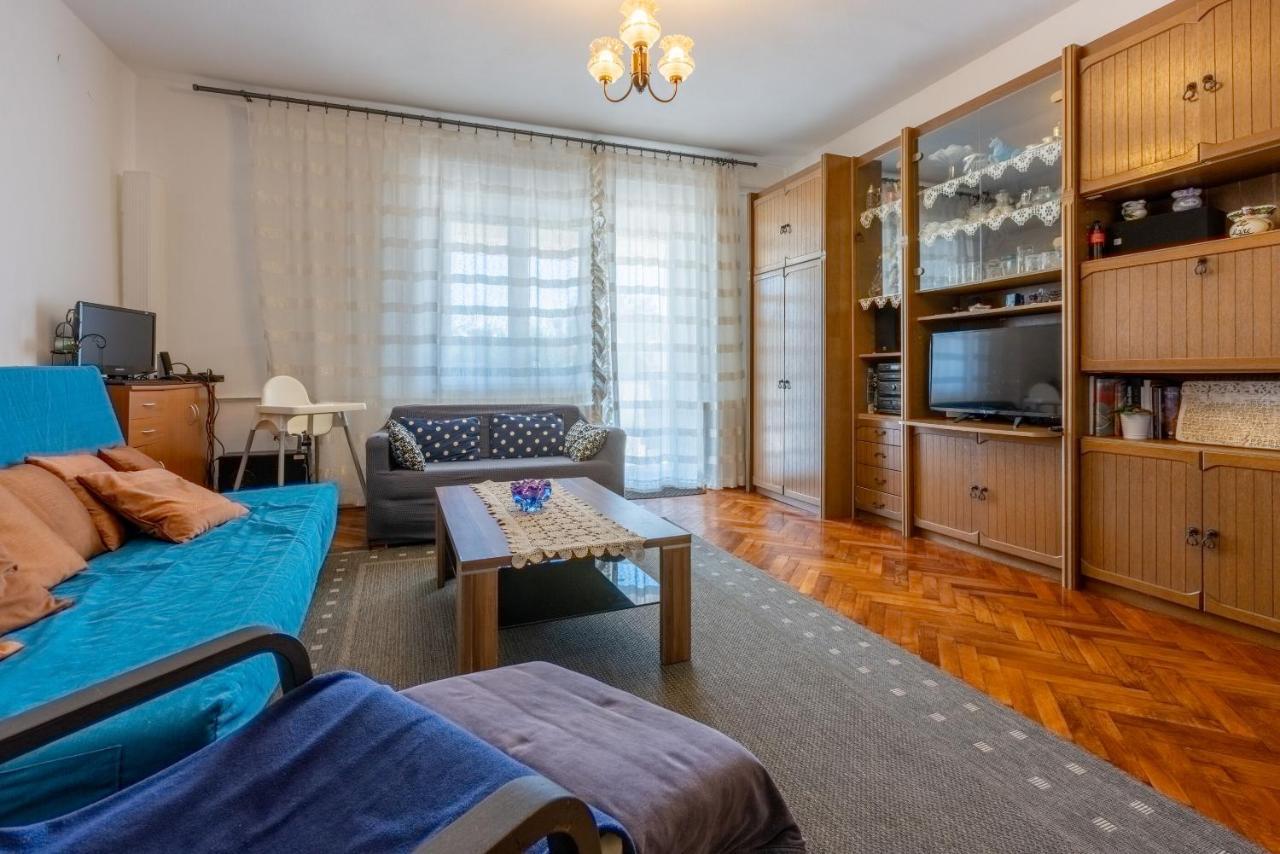 Apartments Star By The Sea Čižići Eksteriør billede